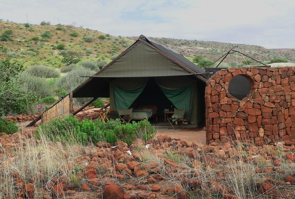 Etendeka Mountain Camp Damaraland Ruang foto