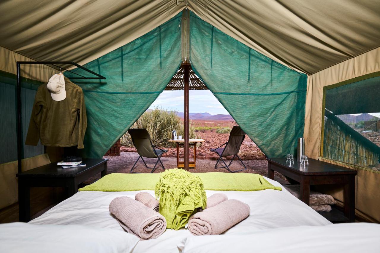 Etendeka Mountain Camp Damaraland Bagian luar foto